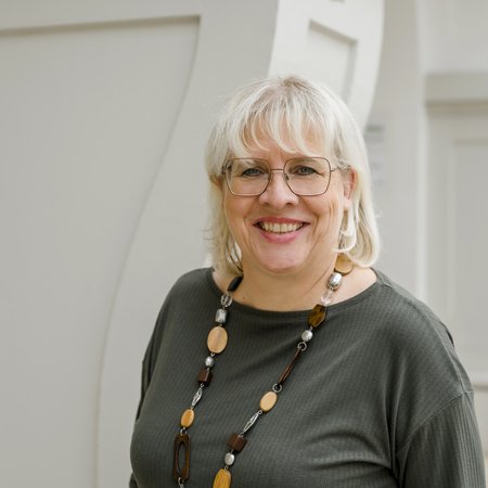 Martina Keller, Verwaltung