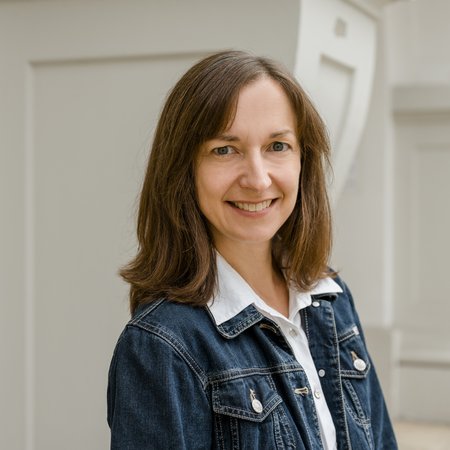 Andrea Schultheiß, Verwaltung